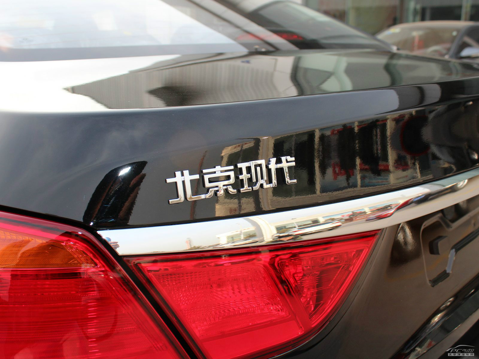 名圖外觀高清大圖