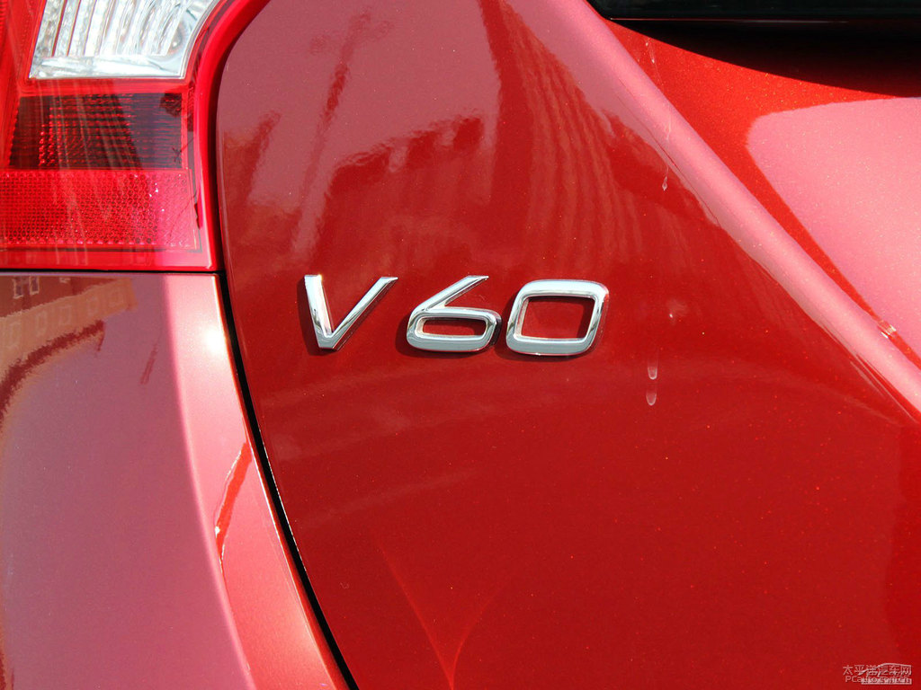 沃爾沃V60車尾外觀圖片