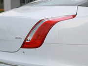 2014款 XJL 3.0 SC 四驅(qū)全景商務(wù)版