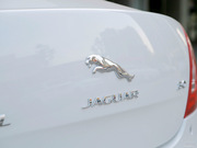 2014款 XJL 3.0 SC 四驅(qū)全景商務(wù)版