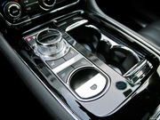 2014款 XJL 3.0 SC 四驅(qū)全景商務(wù)版