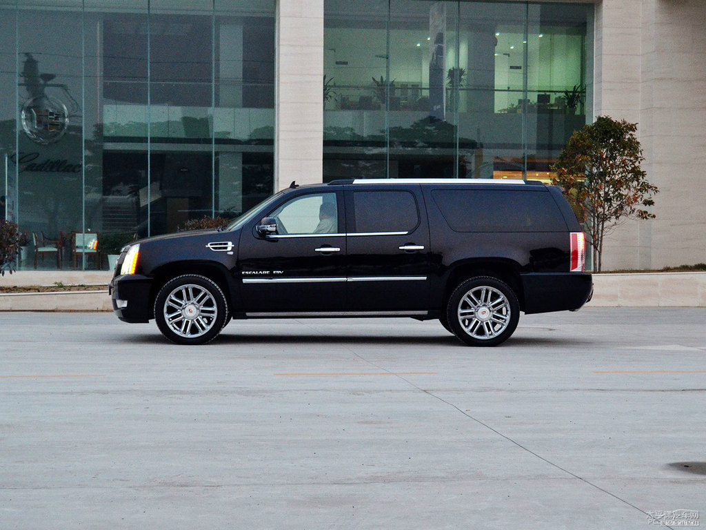 źڄP׵ESCALADE܇^^DƬ