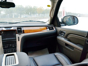 2013款 6.2L ESV鉑金版加長型 2013款 6.2L ESV鉑金版加長型