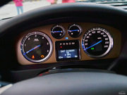 2013款 6.2L ESV鉑金版加長型 2013款 6.2L ESV鉑金版加長型