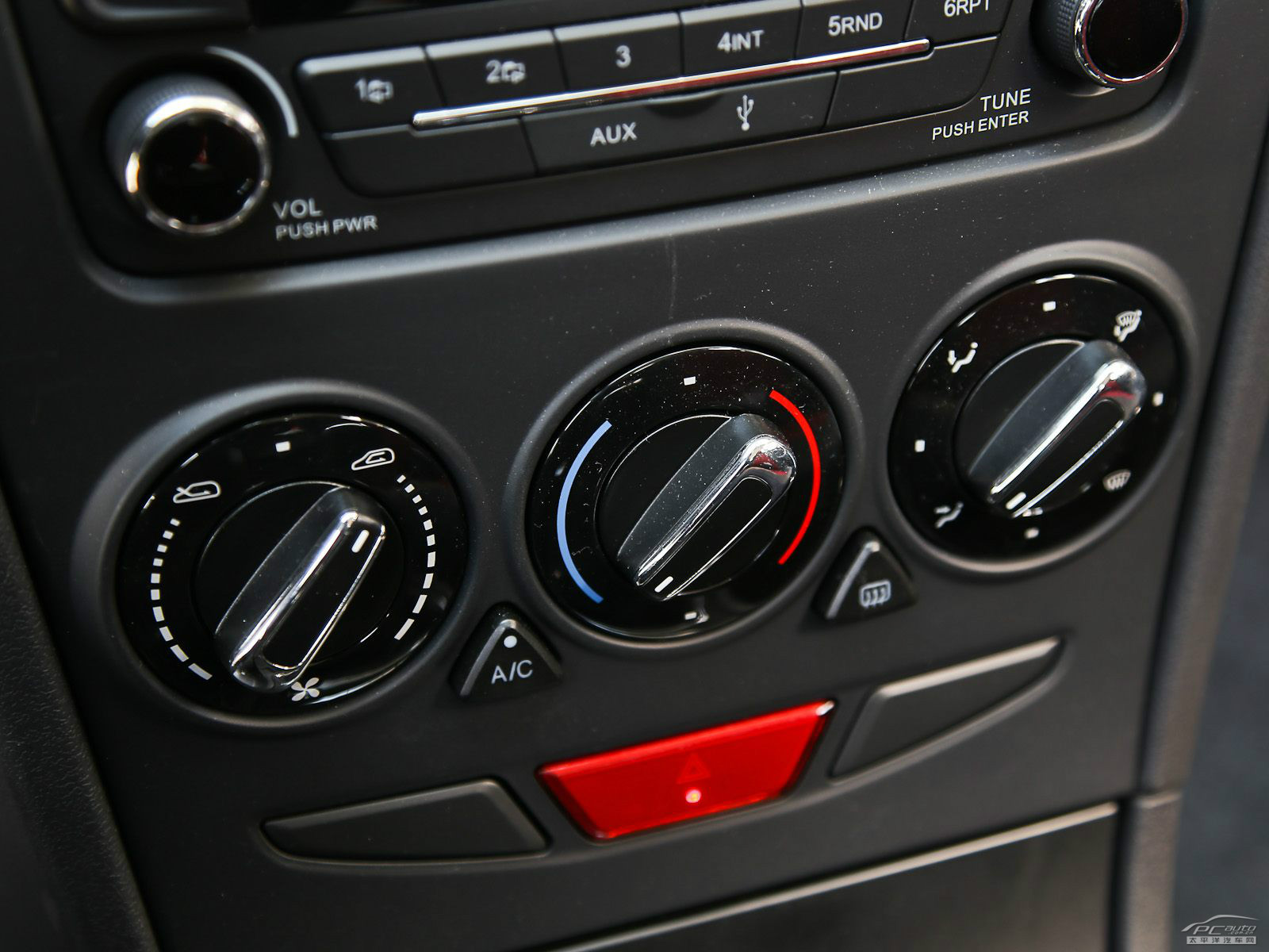 東風風神H30內飾高清大圖