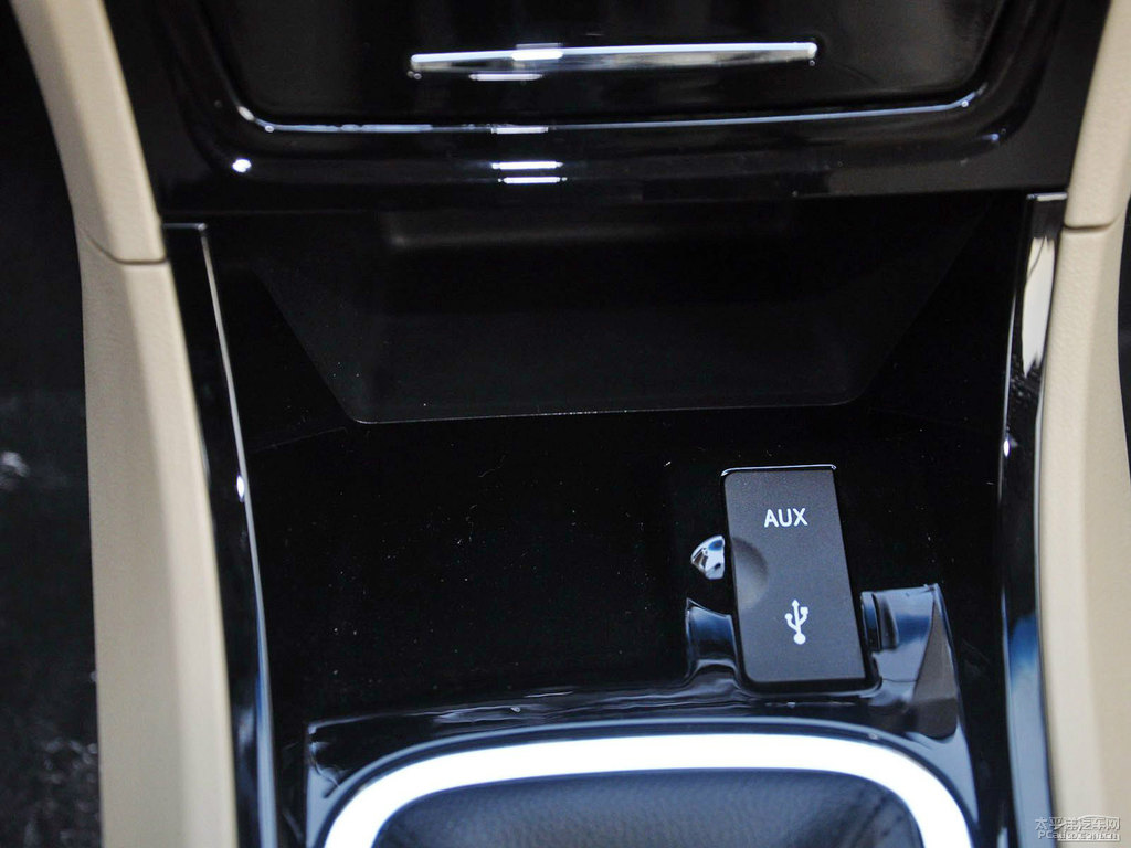 ̫ŽE3п؃(ni)DƬ