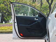 2014 2.0L ԄPREMIUM 2