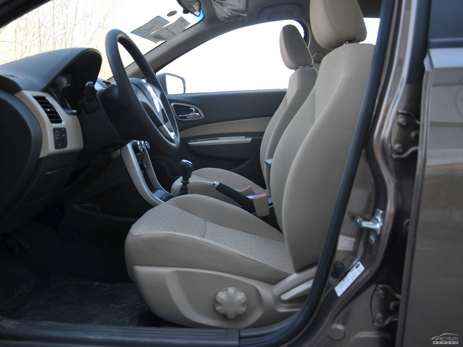 寶駿630空間高清大圖