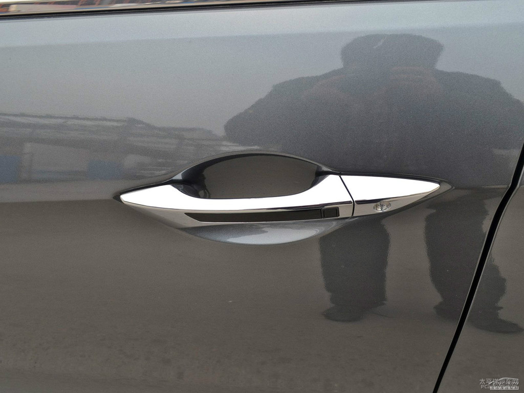 暴風(fēng)銀凌派車身外觀圖片