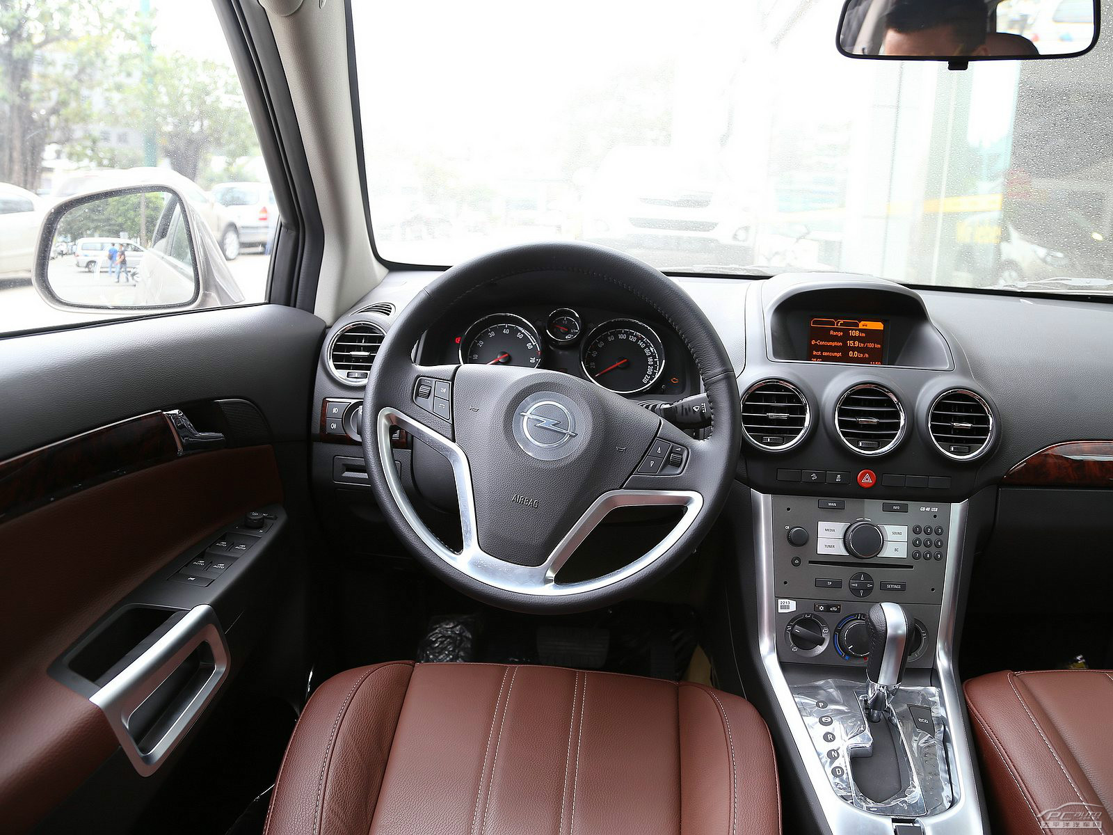 安德拉內(nèi)飾高清大圖