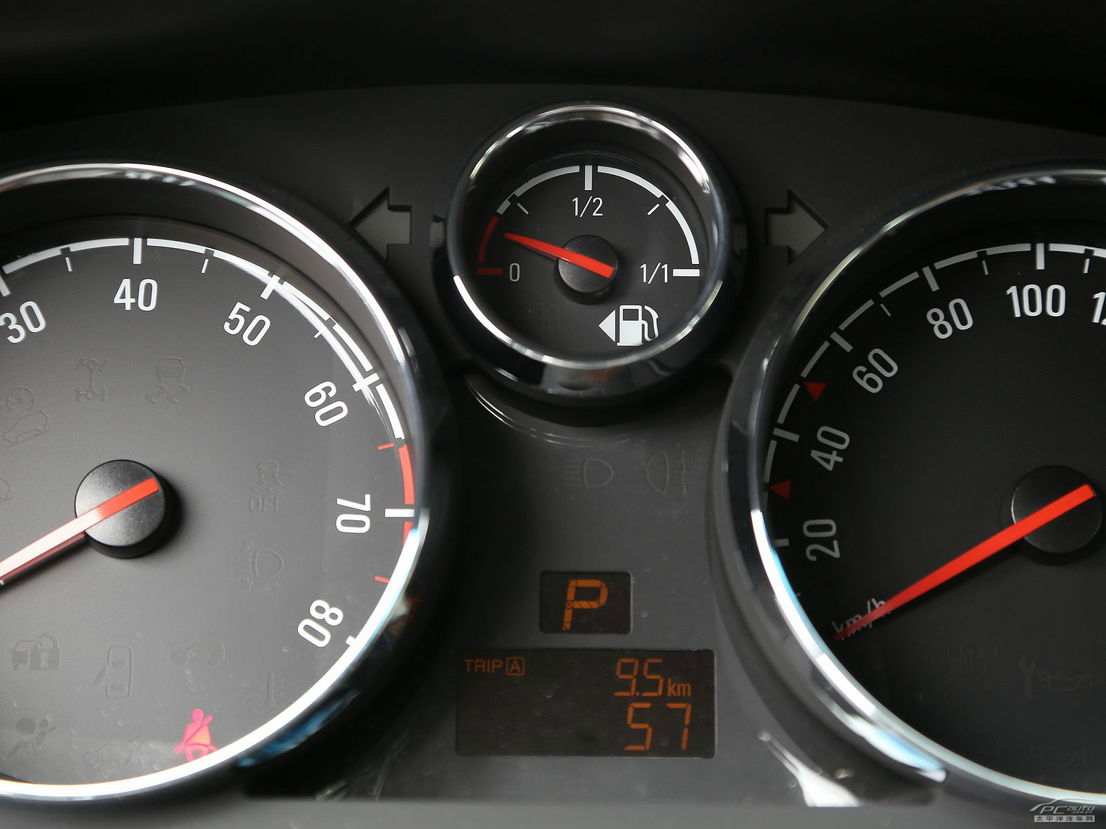 安德拉內(nèi)飾高清大圖