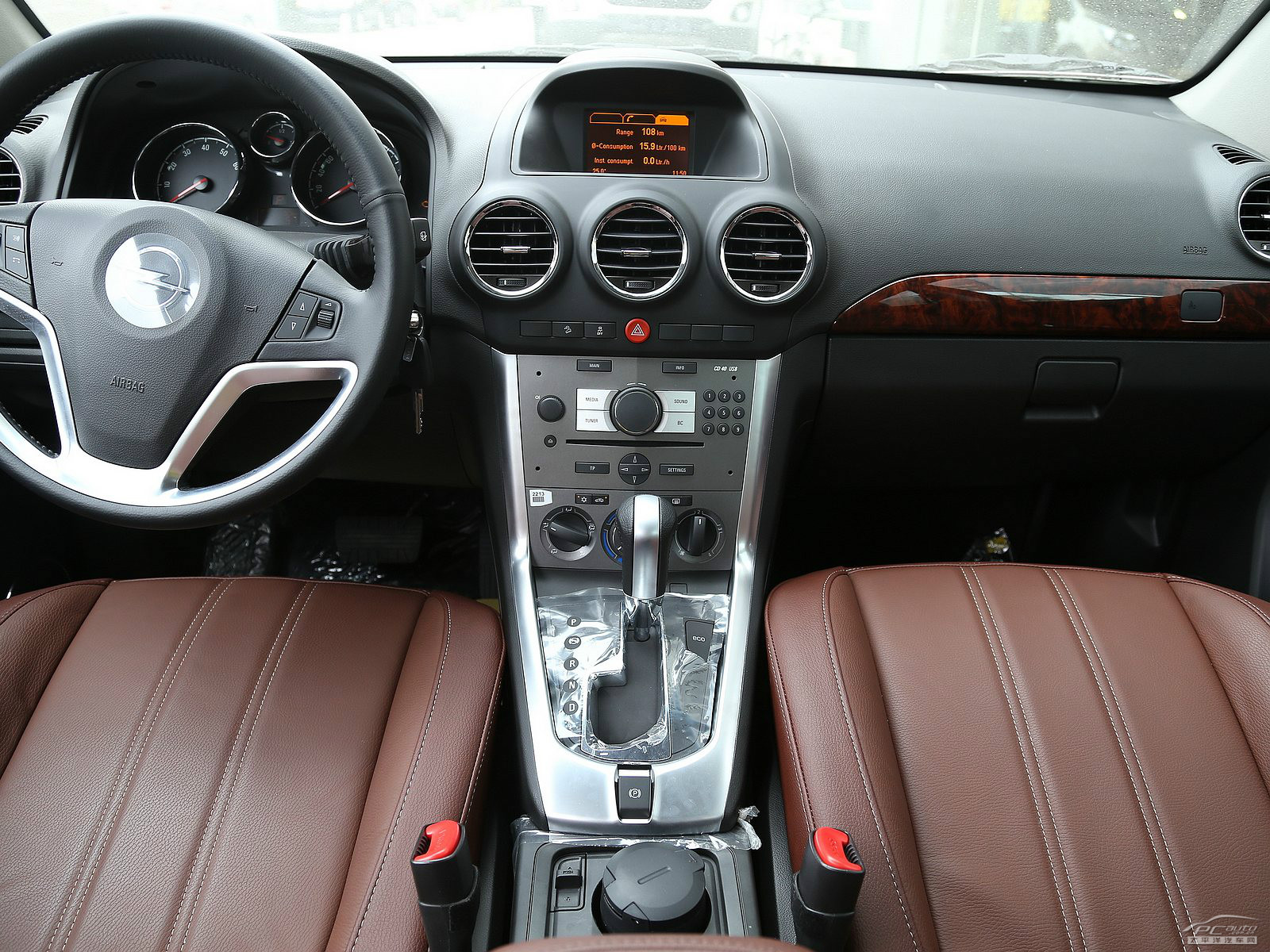 安德拉內(nèi)飾高清大圖