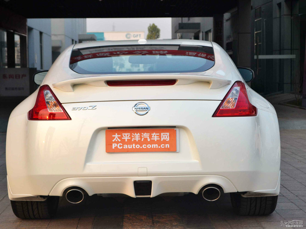 ɫծa(chn)370Z܇β^DƬ