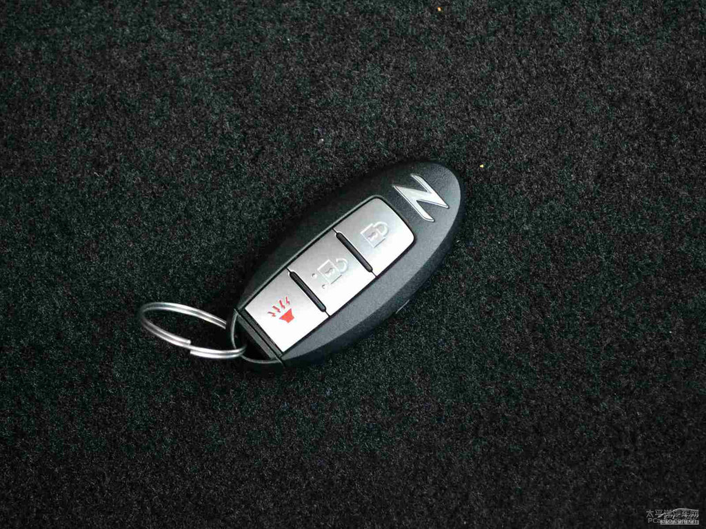 ɫծa(chn)370Z(ji)(ji)DƬ
