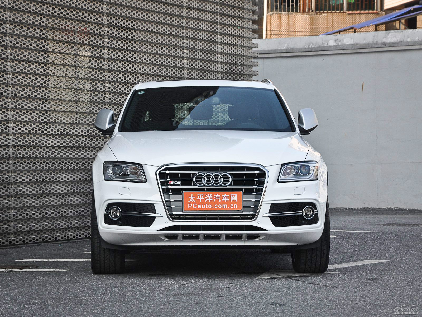 奧迪SQ5外觀高清大圖