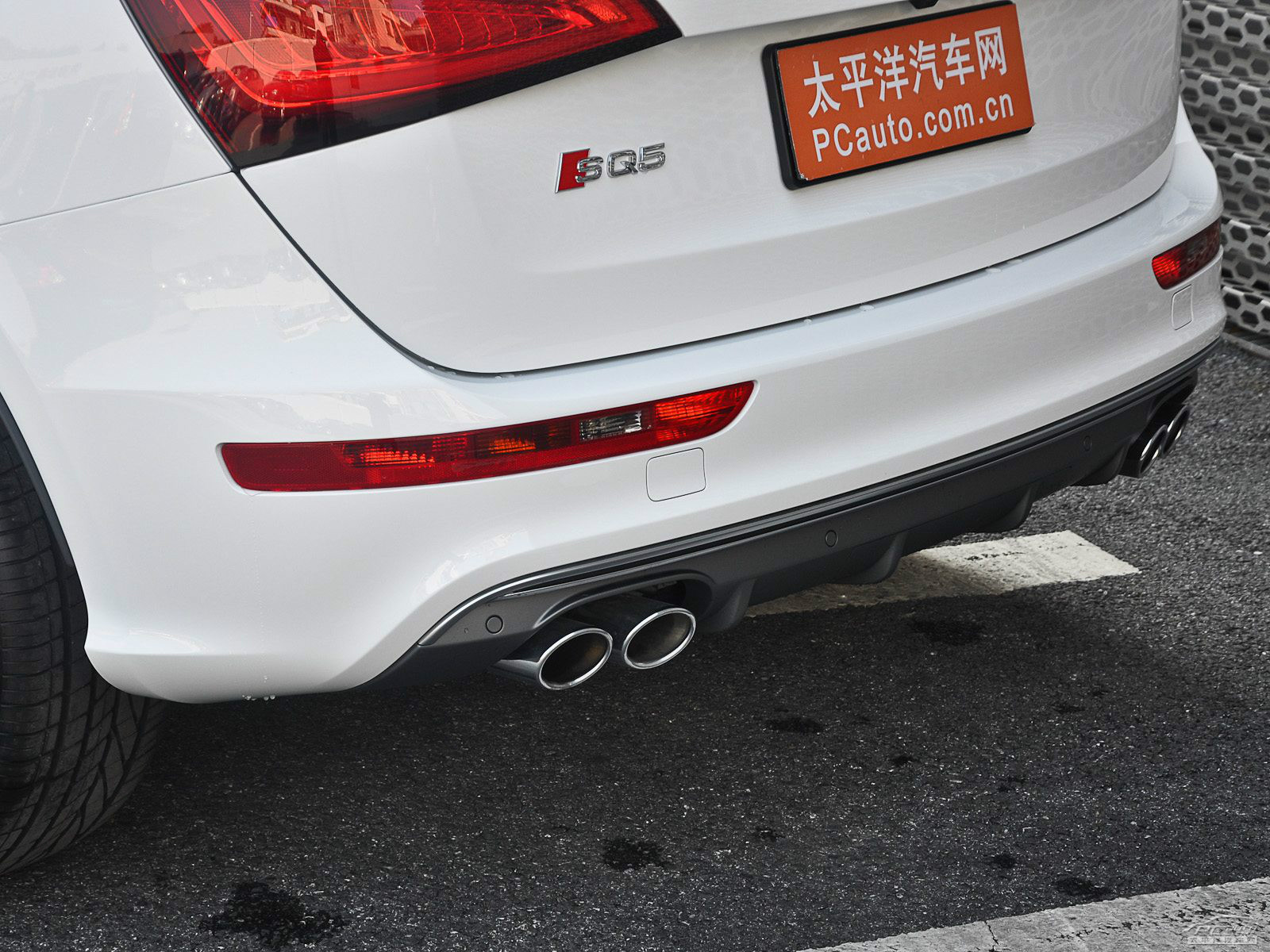 奧迪SQ5外觀高清大圖