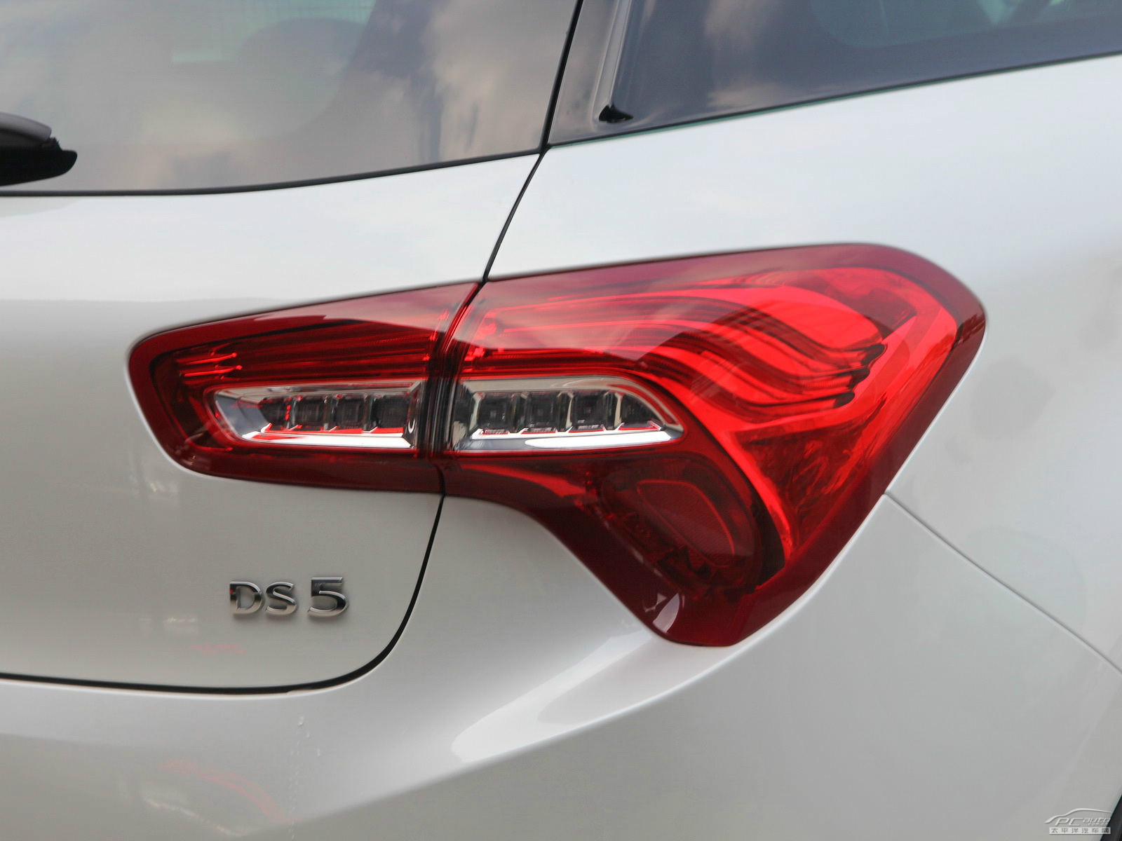DS 5外觀高清大圖