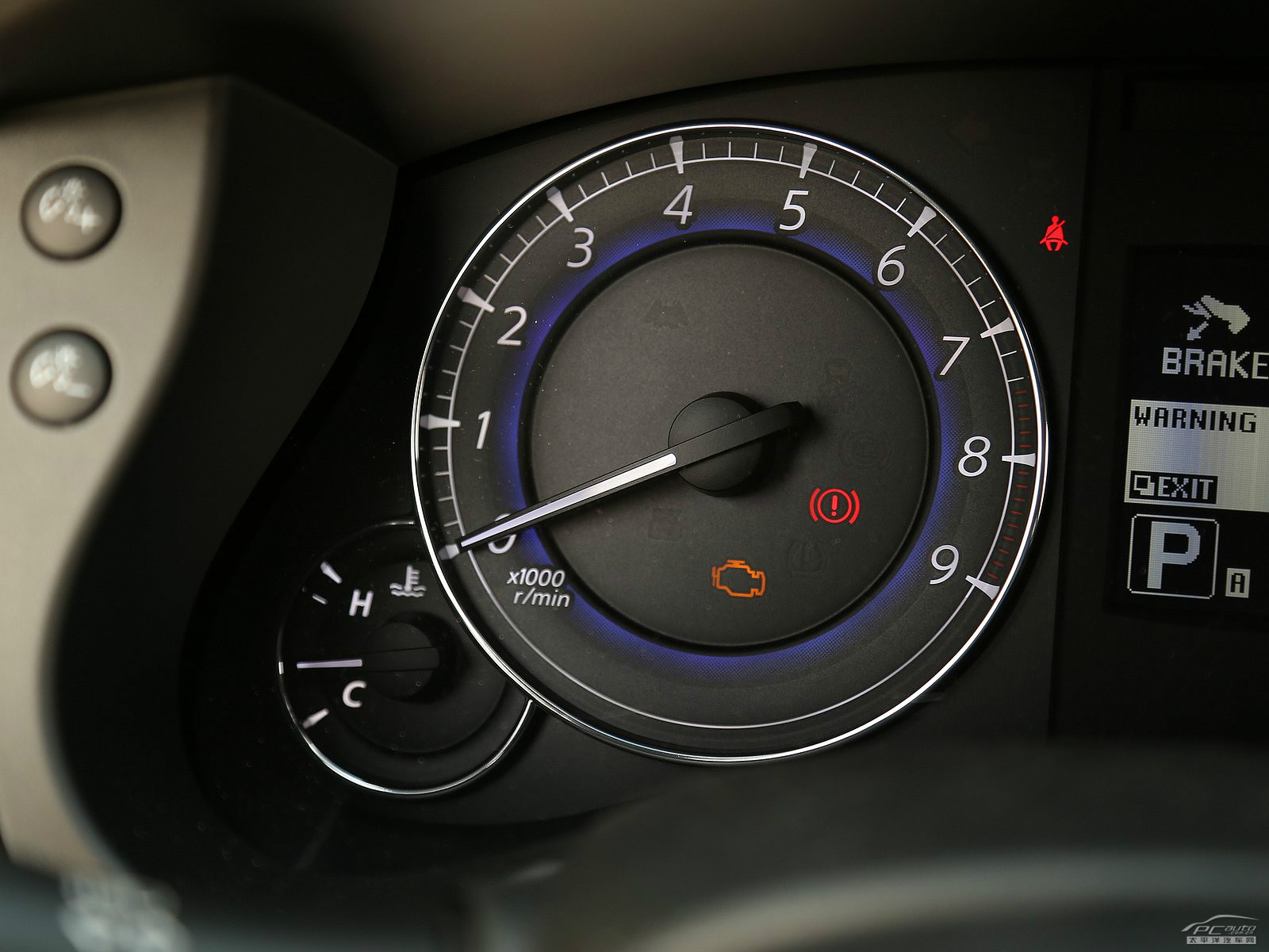 英菲尼迪QX50(進口)內(nèi)飾高清大圖