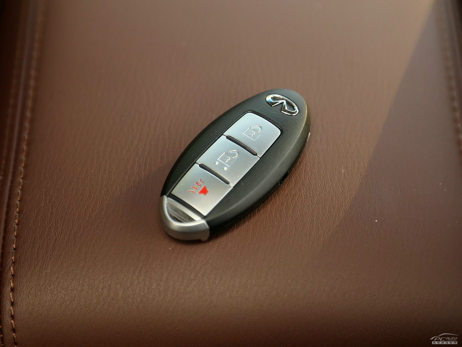 英菲尼迪QX50(進口)細節(jié)高清大圖