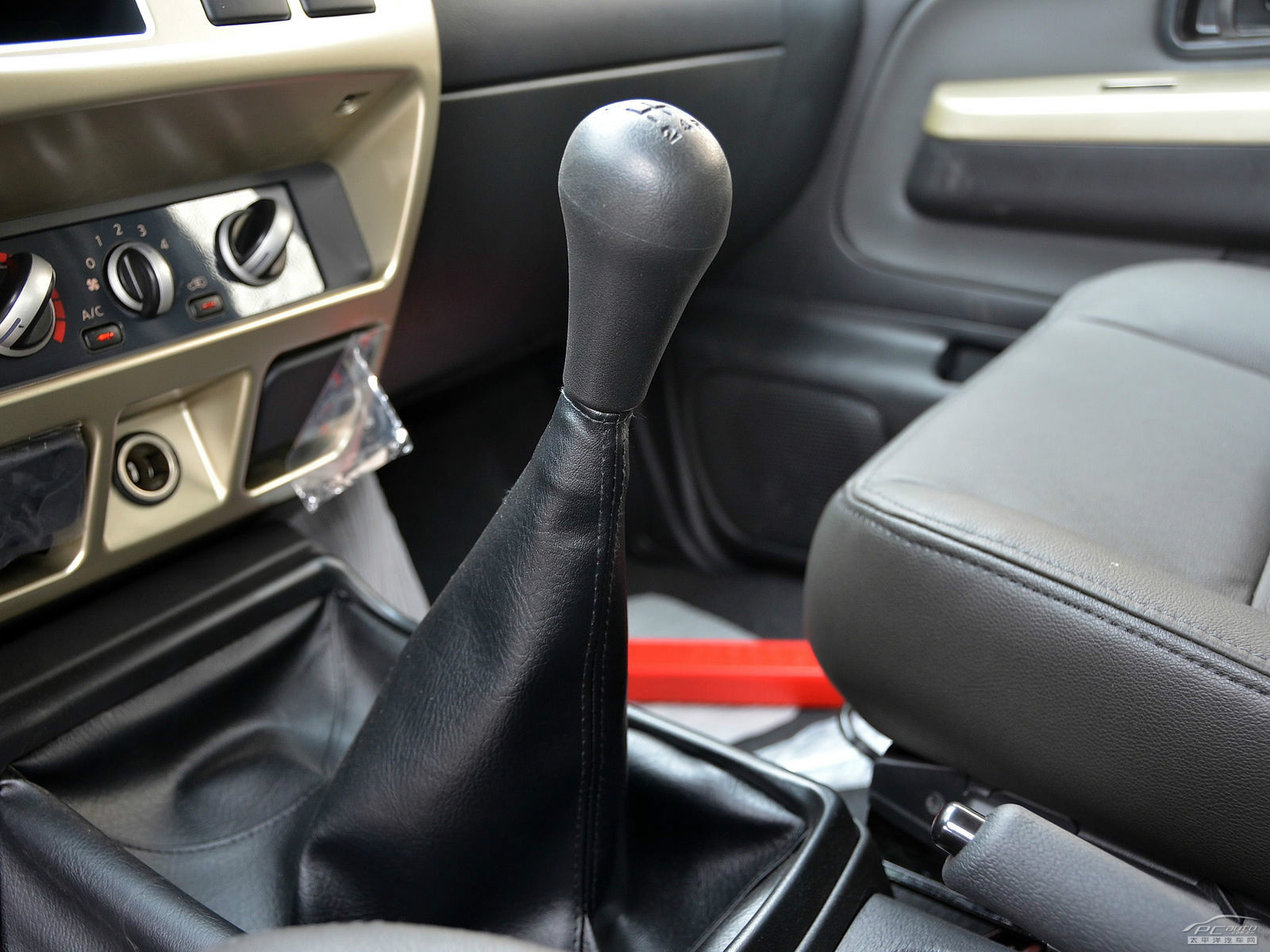 帕拉丁內(nèi)飾高清大圖