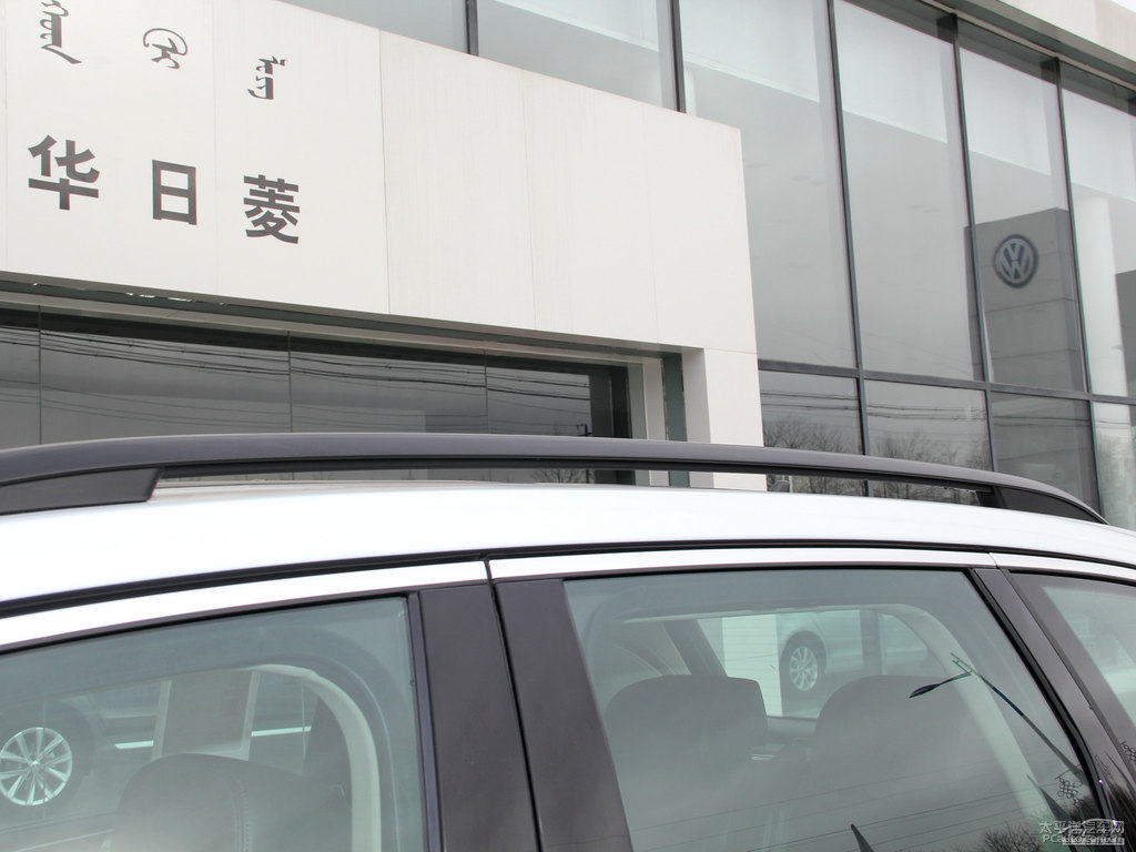 大理石白途銳車身外觀圖片