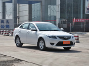 2013款 三廂 1.6L 手動(dòng)風(fēng)尚版 2013款 三廂 1.6L 手動(dòng)風(fēng)尚版