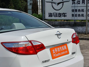 2013款 三廂 1.6L 手動(dòng)風(fēng)尚版 2013款 三廂 1.6L 手動(dòng)風(fēng)尚版