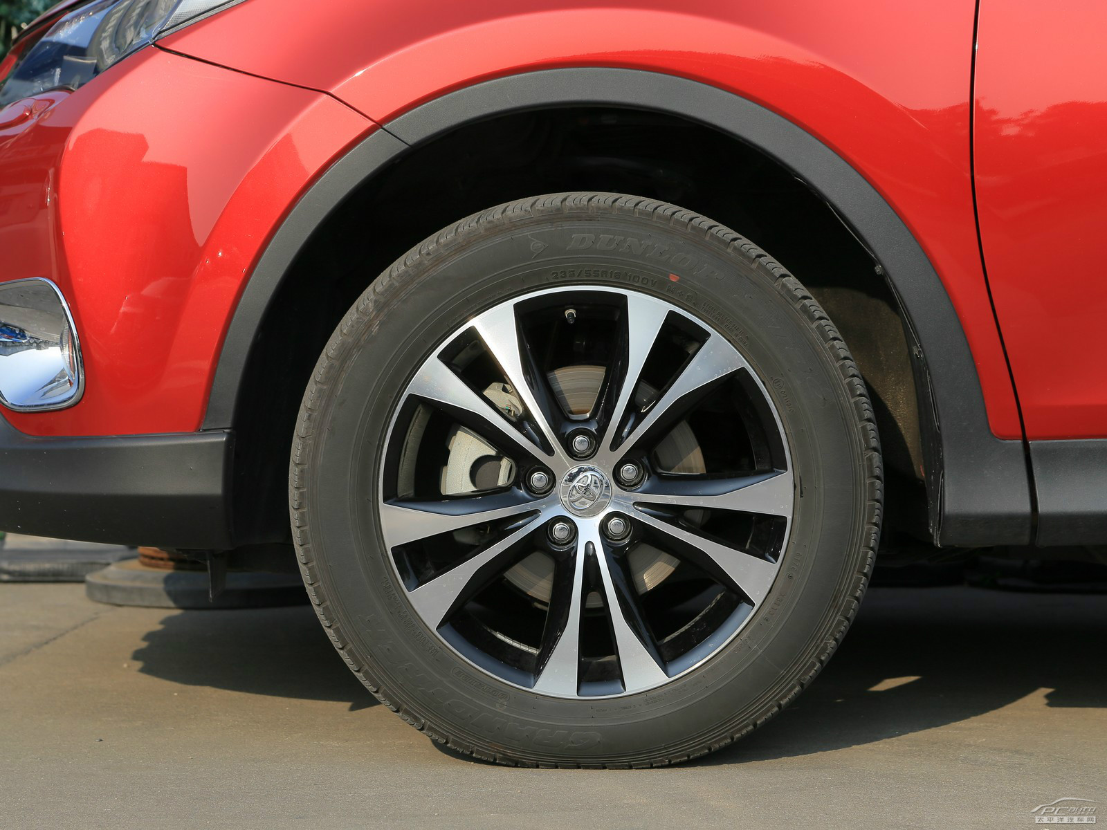RAV4榮放外觀高清大圖