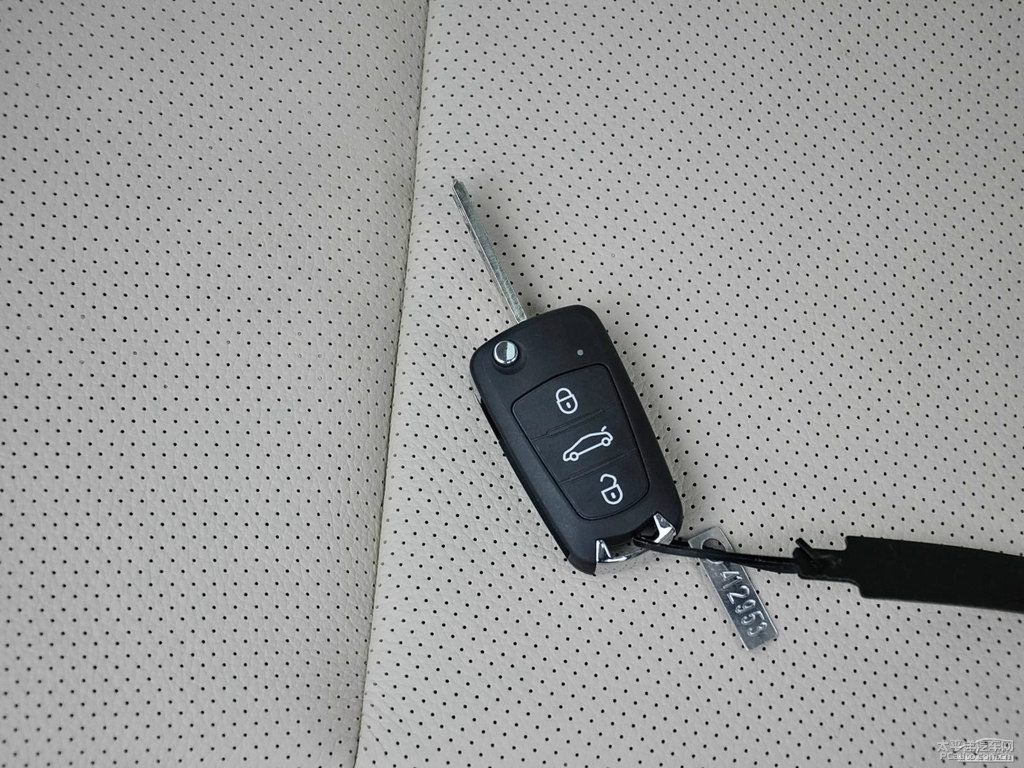 LC30(ji)(ji)DƬ