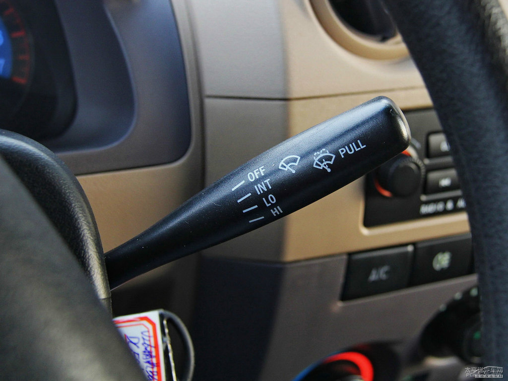 ɫ|L(fng)СV26п؃(ni)DƬ