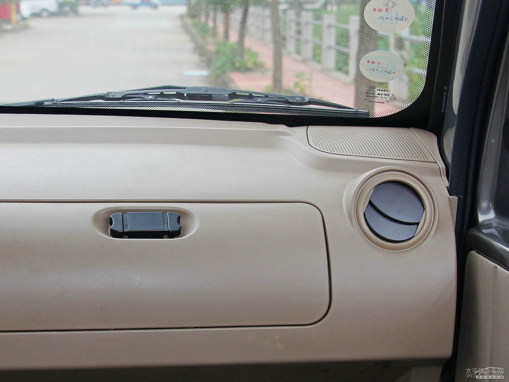 ɫ|L(fng)СV26п؃(ni)DƬ