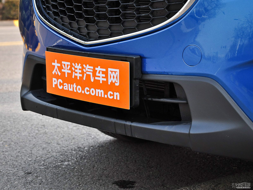 創(chuàng)馳藍馬自達CX-5車尾外觀圖片