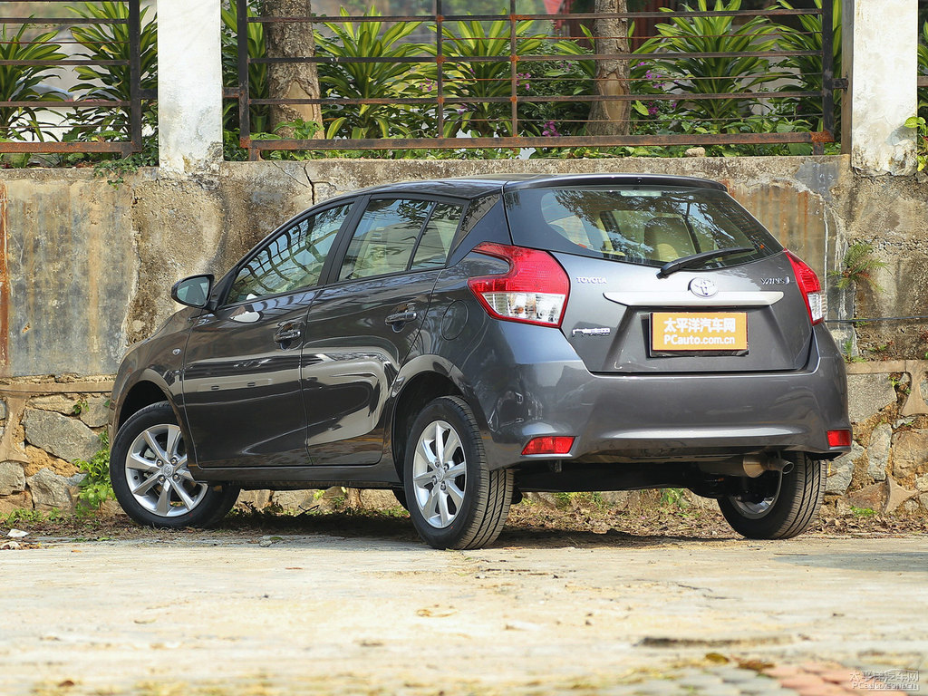 YARiS L ܇^^DƬ
