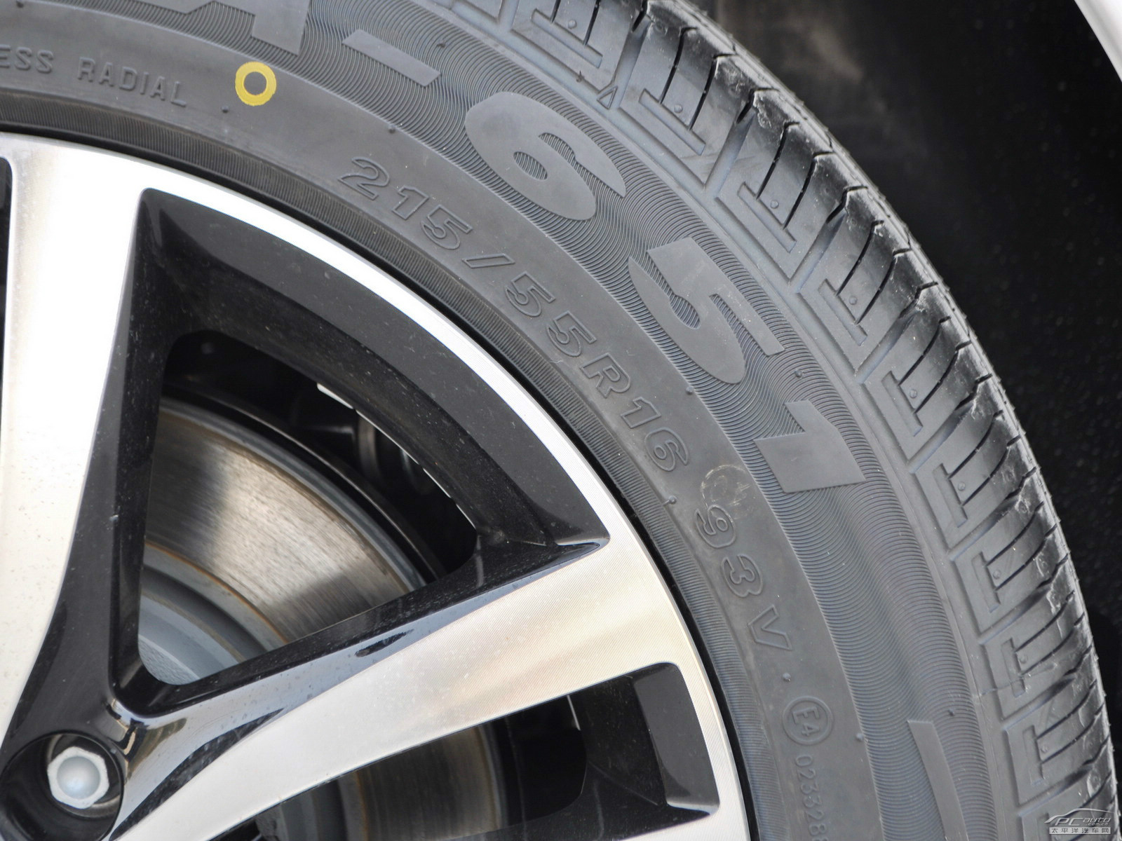 MG6細節(jié)高清大圖