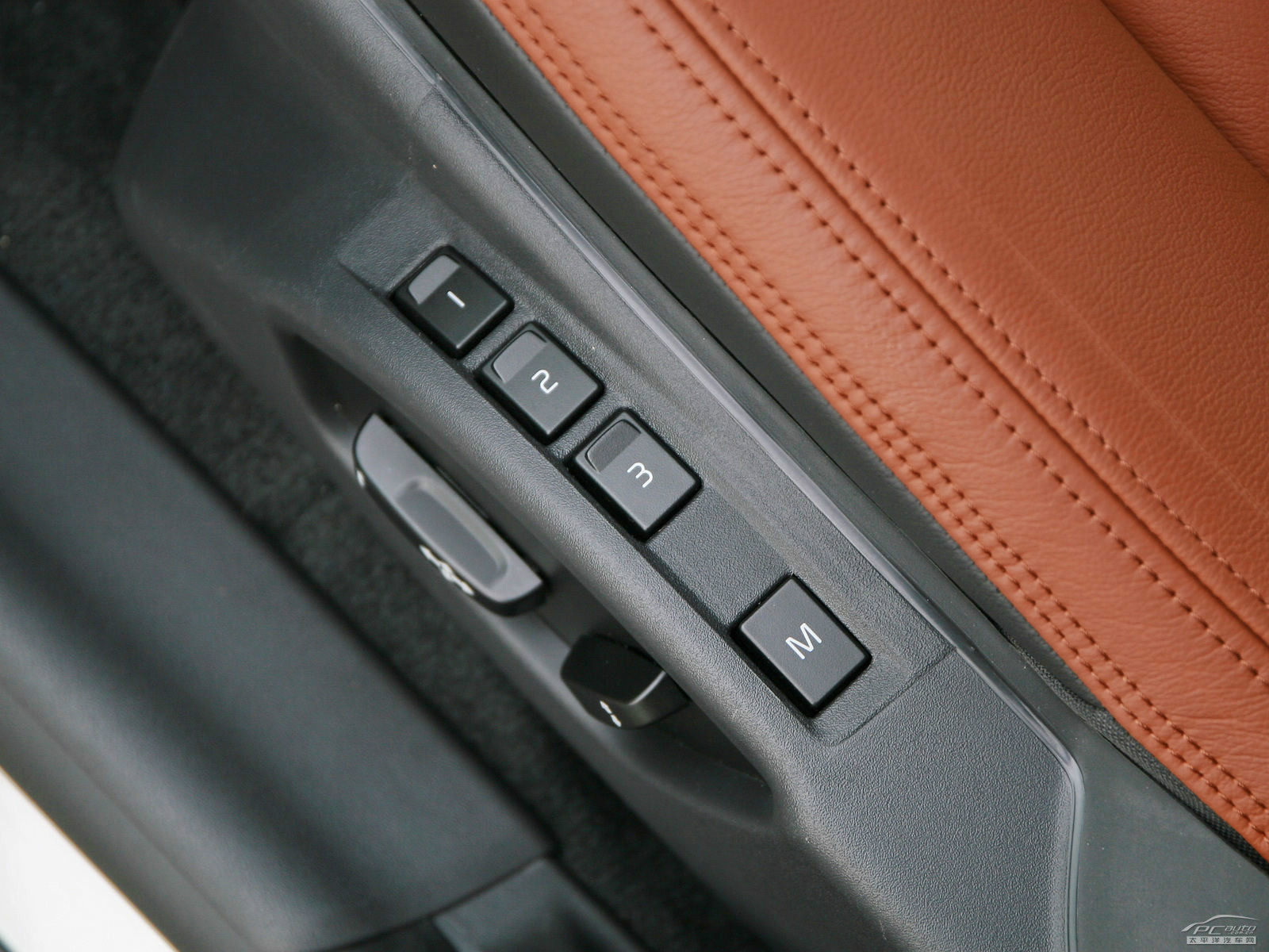 沃爾沃S60內(nèi)飾高清大圖