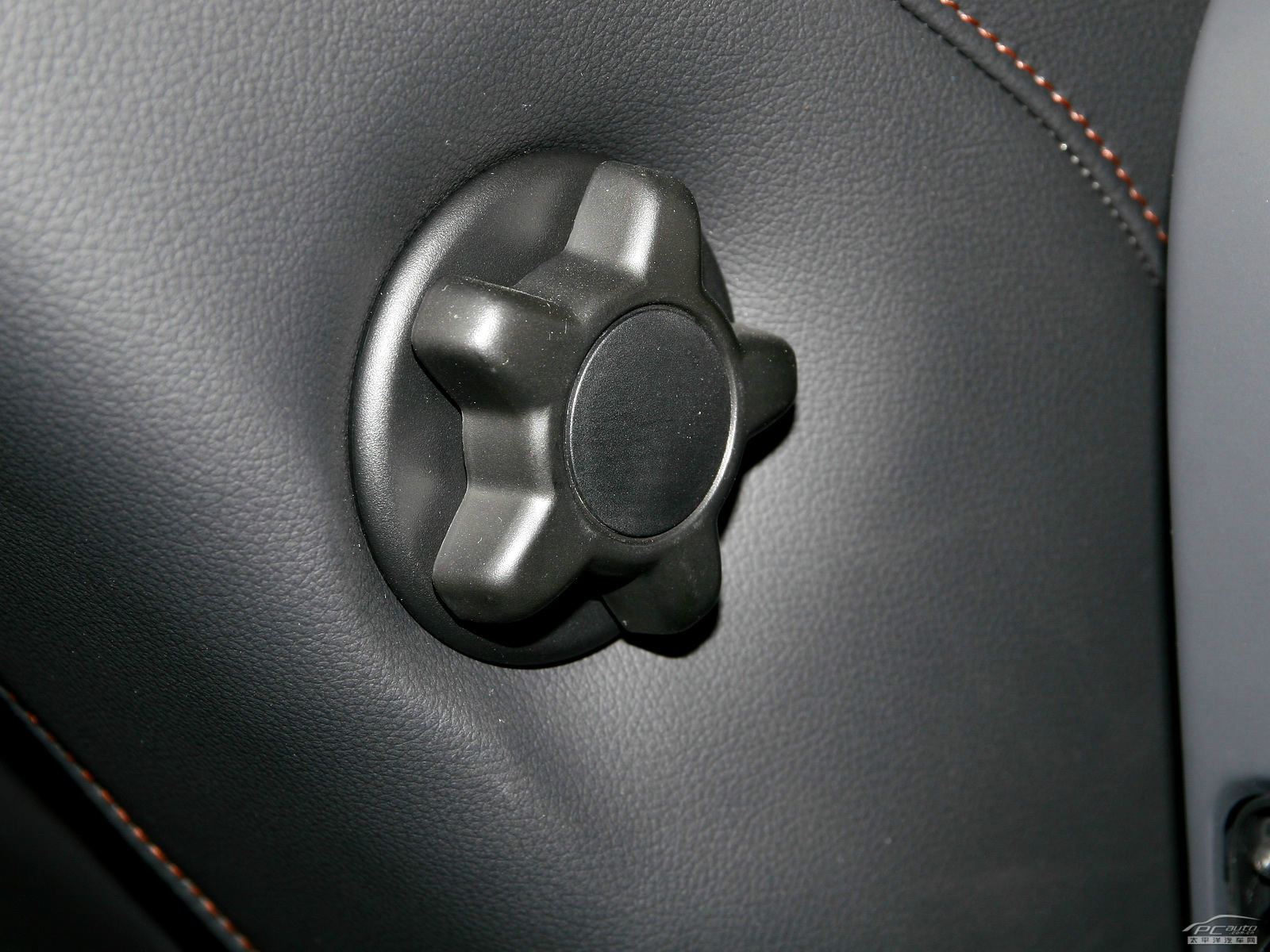 沃爾沃S60內(nèi)飾高清大圖