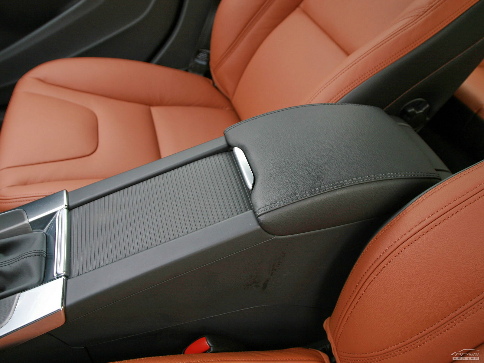 沃爾沃S60內(nèi)飾高清大圖