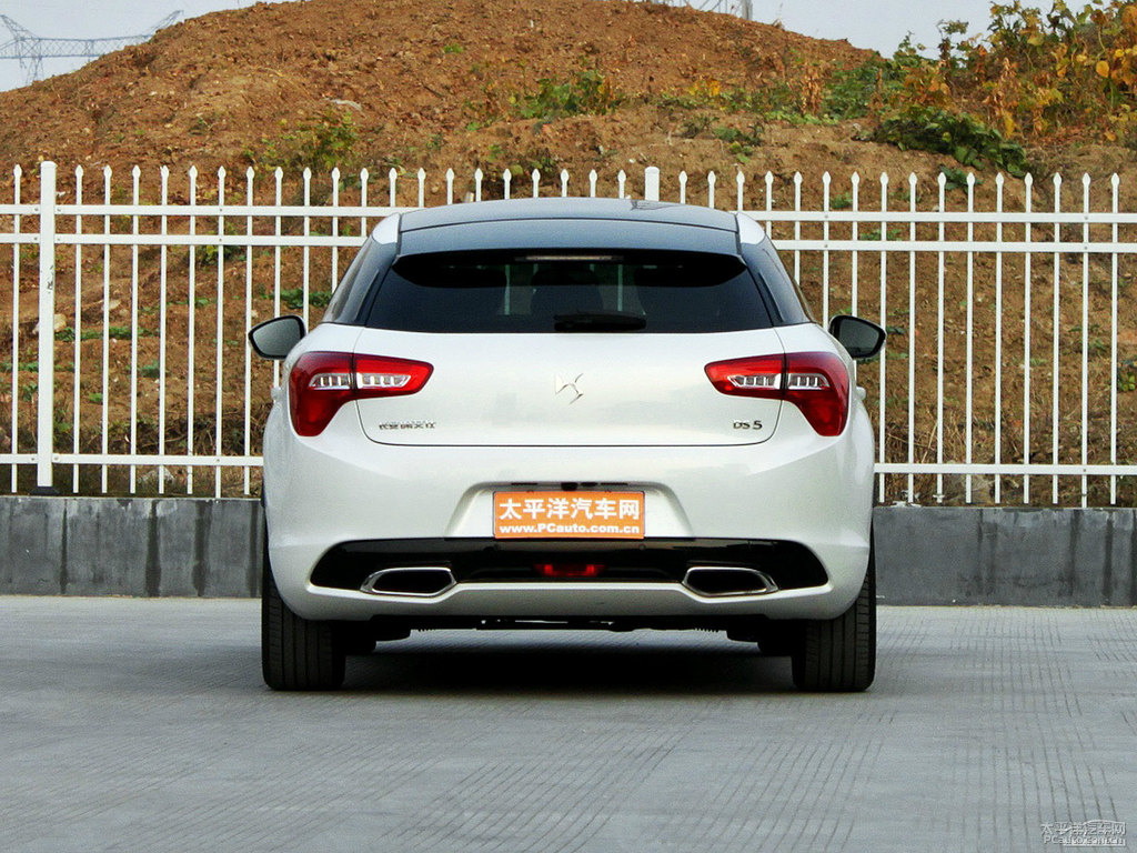DS 5܇^^DƬ