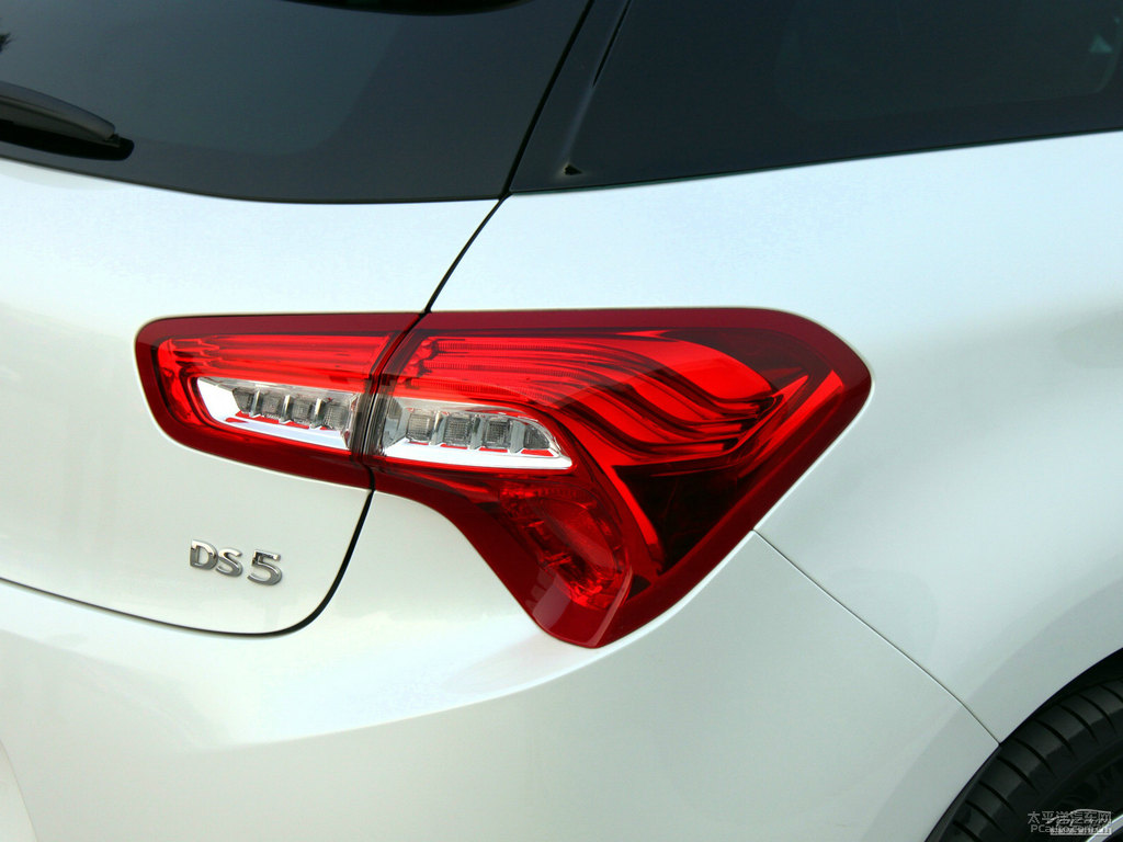 DS 5܇β^DƬ