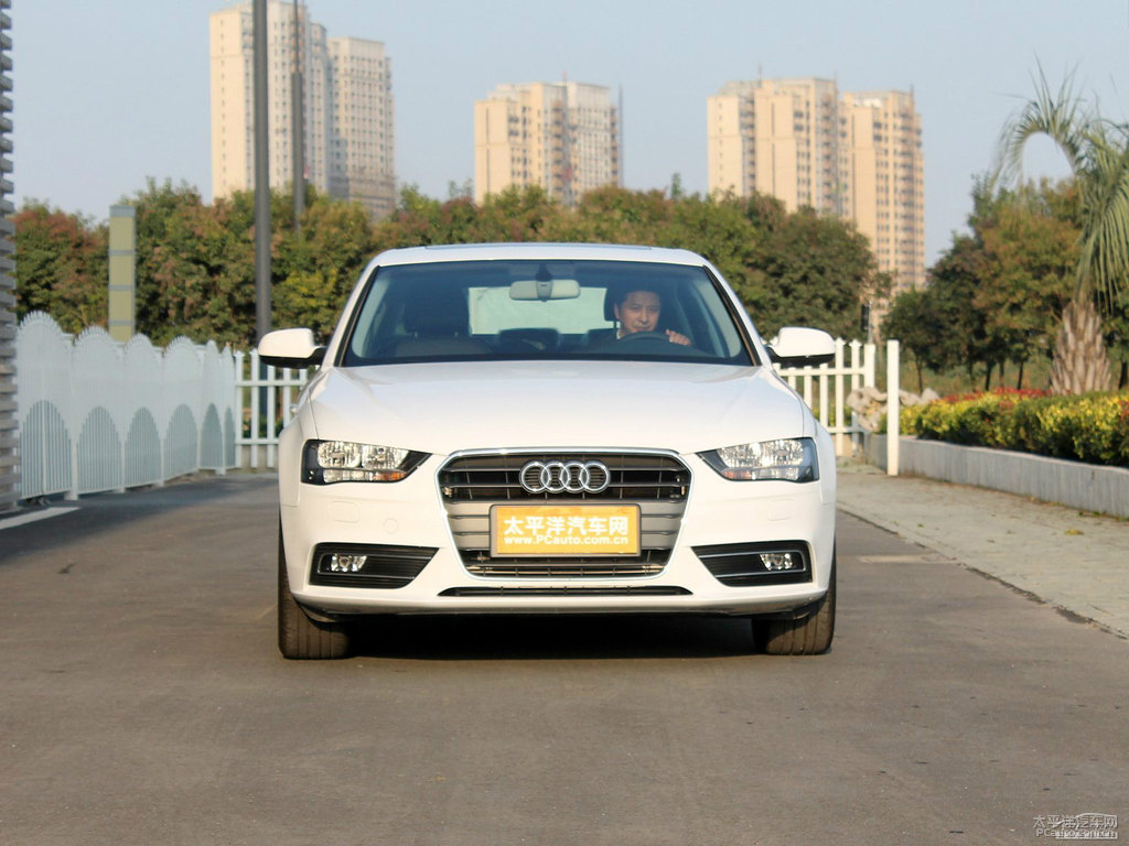 朱鷺白奧迪A4L整車外觀外觀圖片