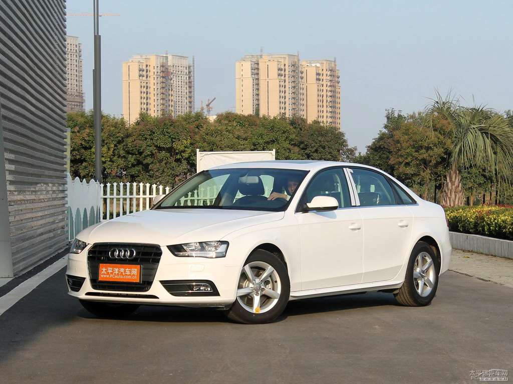 朱鷺白奧迪A4L整車外觀外觀圖片