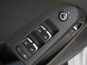 2013款 30TFSI 自動舒適型