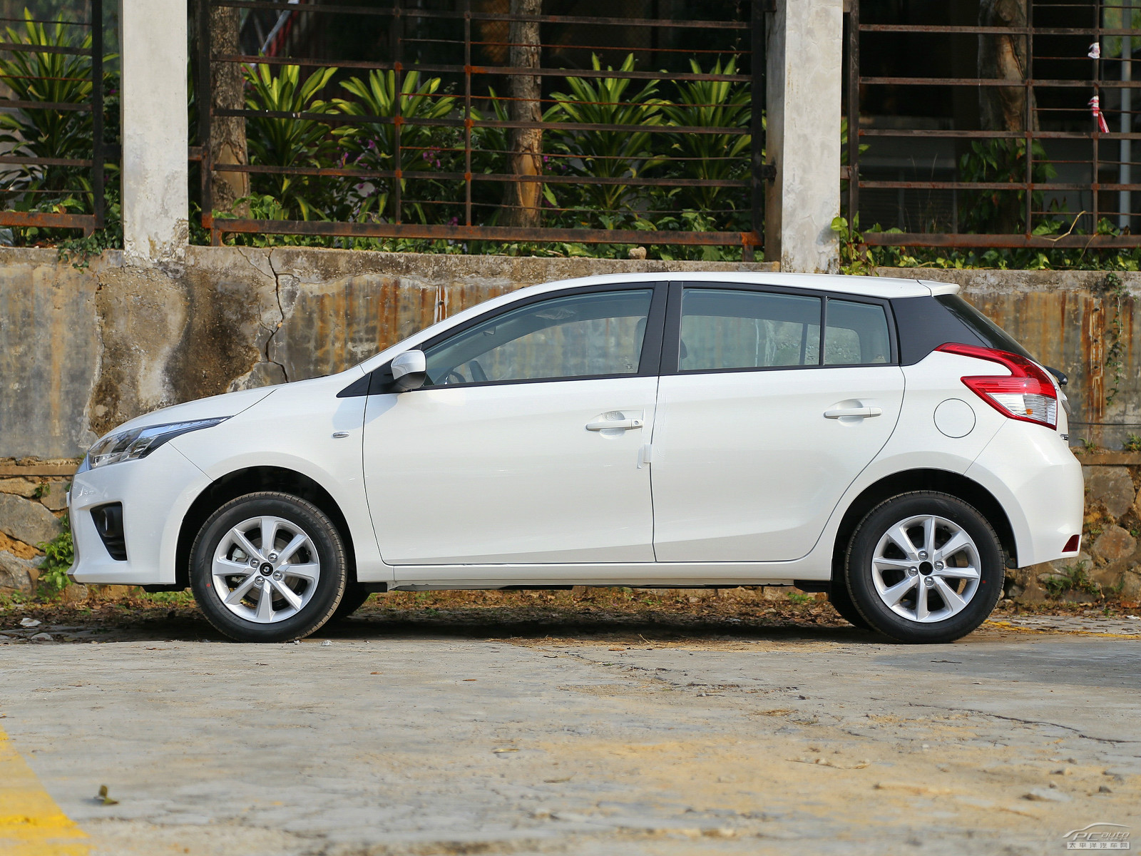 YARiS L 致炫外觀高清大圖