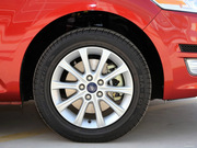2013款 2.3L 時(shí)尚型 2013款 2.3L 時(shí)尚型