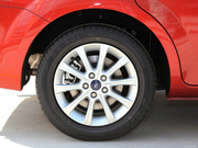 2013款 2.3L 時(shí)尚型 2013款 2.3L 時(shí)尚型