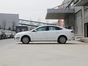 2013款 2.3L 時(shí)尚型 2013款 2.3L 時(shí)尚型