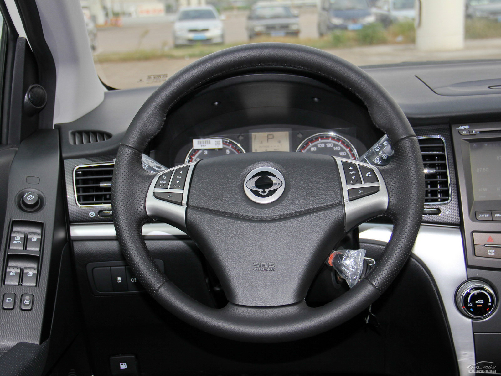 柯蘭多Korando內(nèi)飾高清大圖