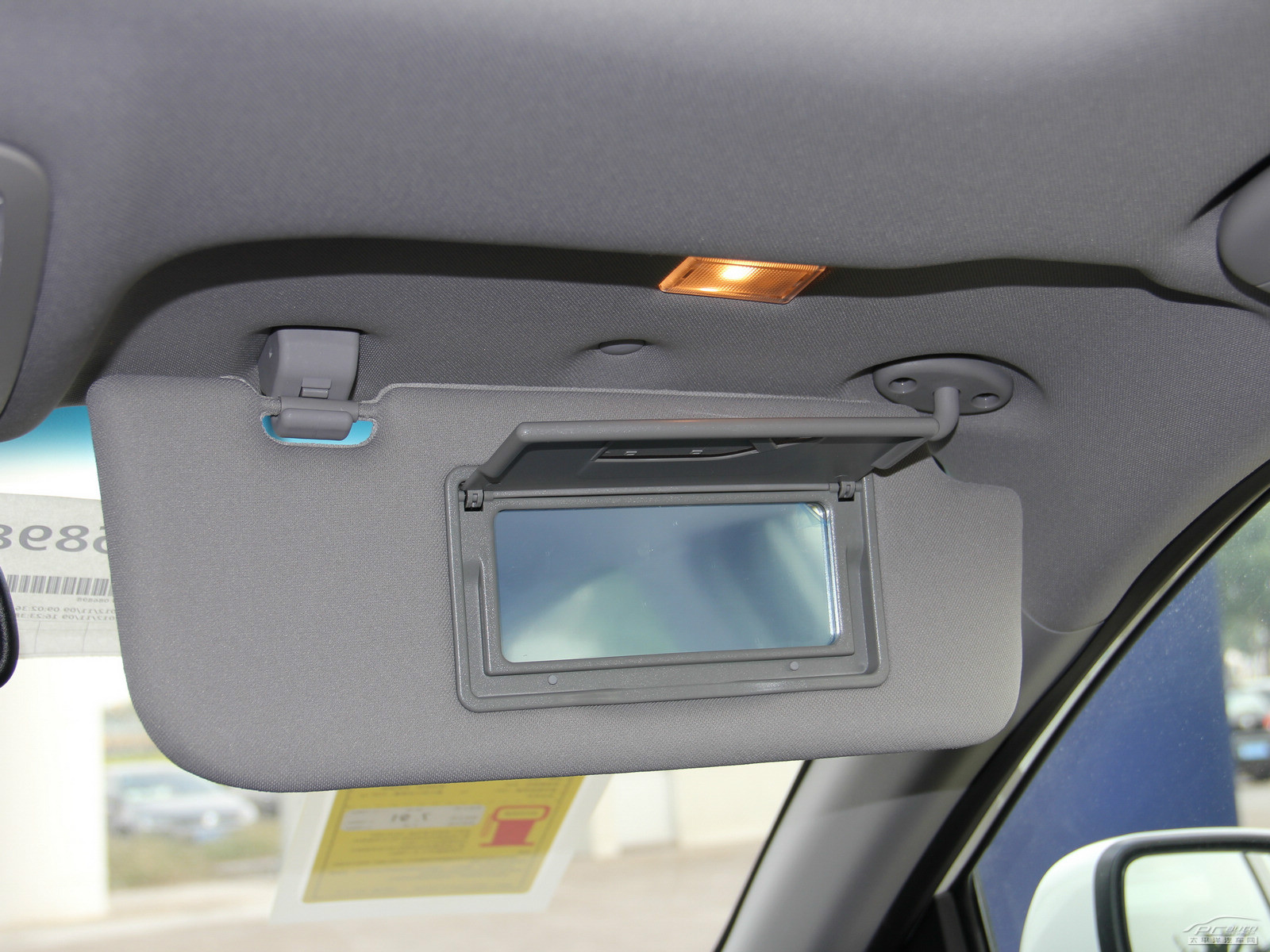 柯蘭多Korando內(nèi)飾高清大圖