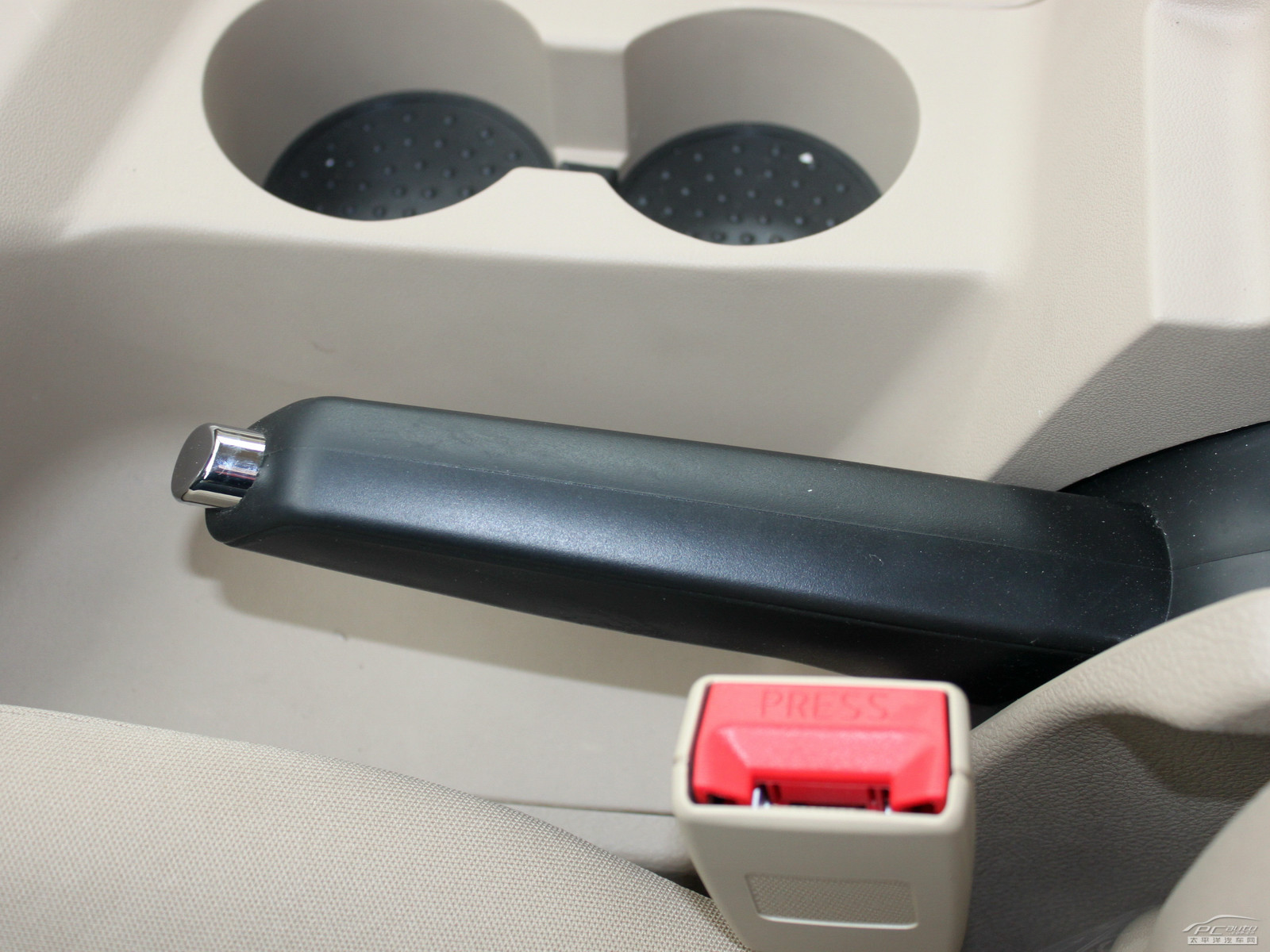 路盛E70內(nèi)飾高清大圖