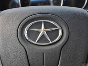 2012款 1.5L MT 商務(wù)豪華型 2012款 1.5L MT 商務(wù)豪華型